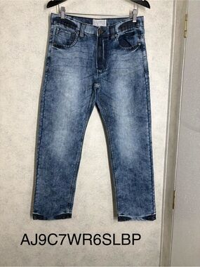 Colours•Alexander Julian•Jeans 32X30•Straight Leg•Stretch•Medium Wash•Distressed